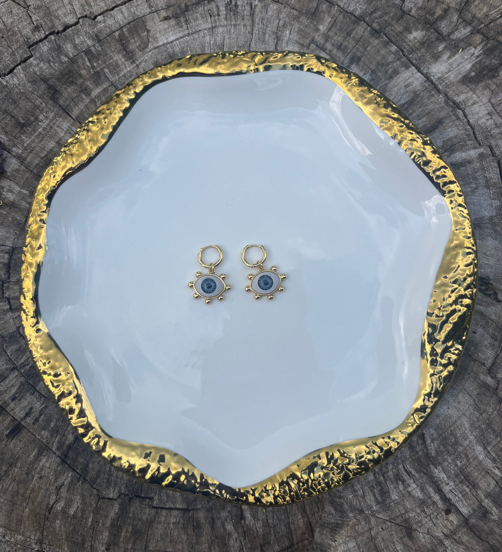 Eye Earrings
